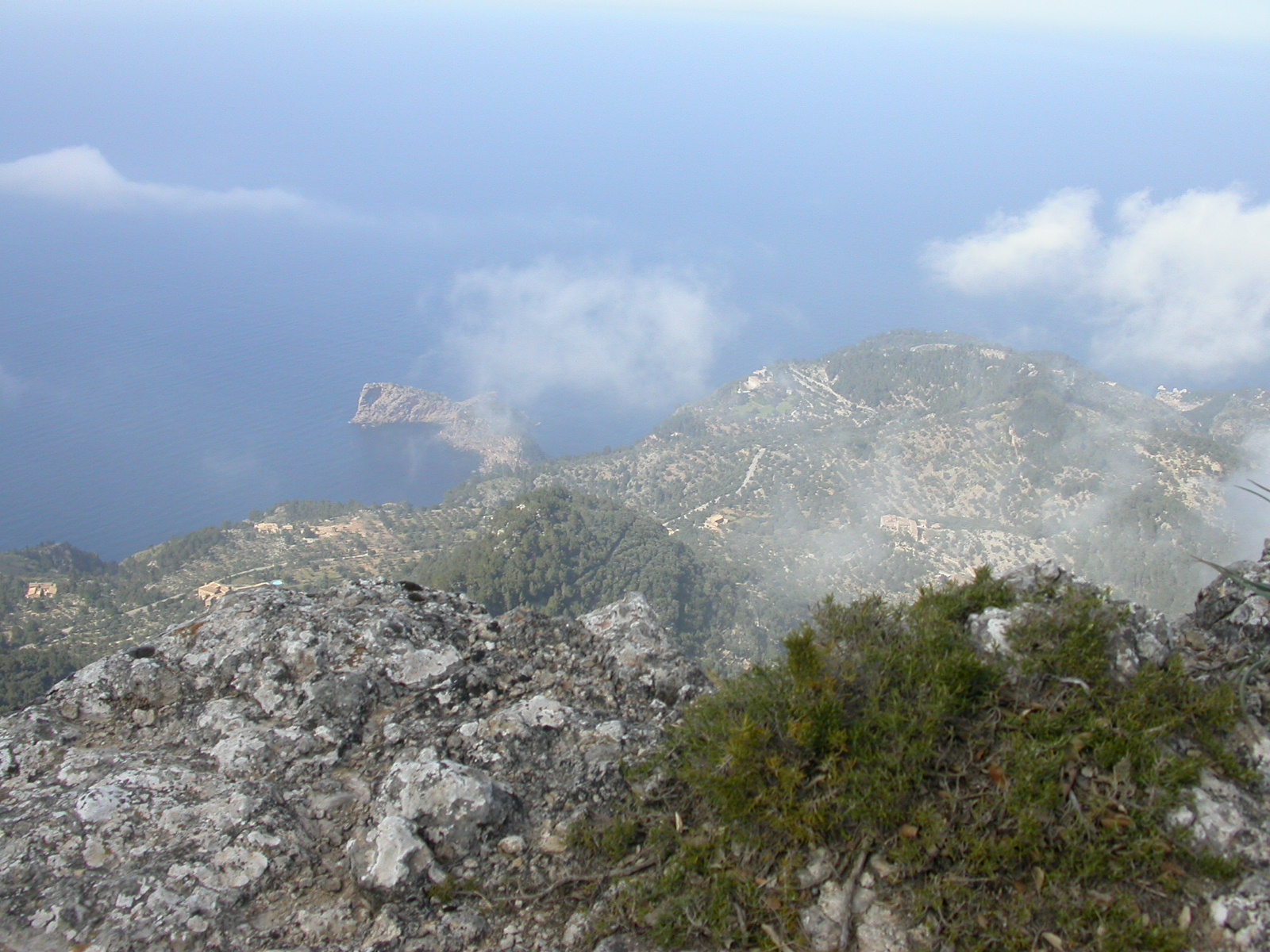 Fasten auf MallorcaFasten im Kloster Lluc Blick aufs Meer beim Fasten auf Mallorca
